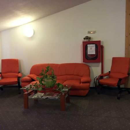 Ranch Robert Hotel Dudestii Noi Eksteriør billede